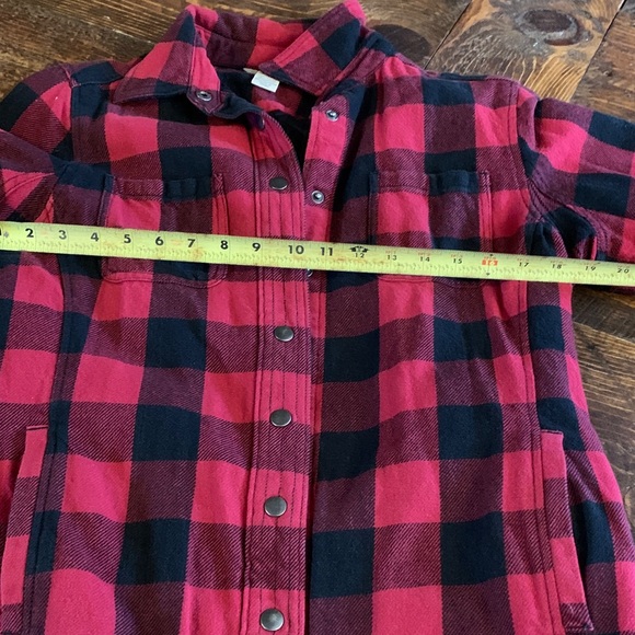 Duluth Red and Black Plaid insulated Jacket - Picture 9 of 10